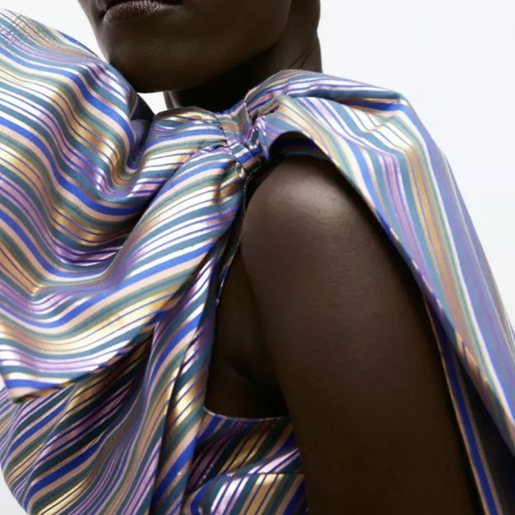 NWT 🦋 BLOGGERS FAVORITE 🦋 ZARA STRIPED TOP BLOUSE SIZE M - Picture 6 of 9